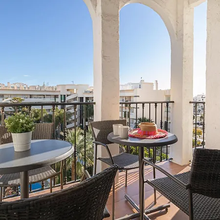 Occidental Banus 1&3 *